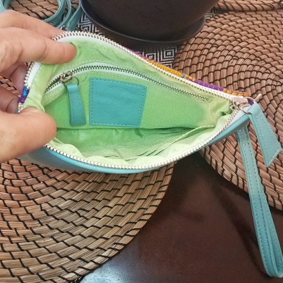 Authentic Kente Cloth Clutch - Picture 4 of 7